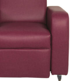 Extra-wide armrests (150mm)